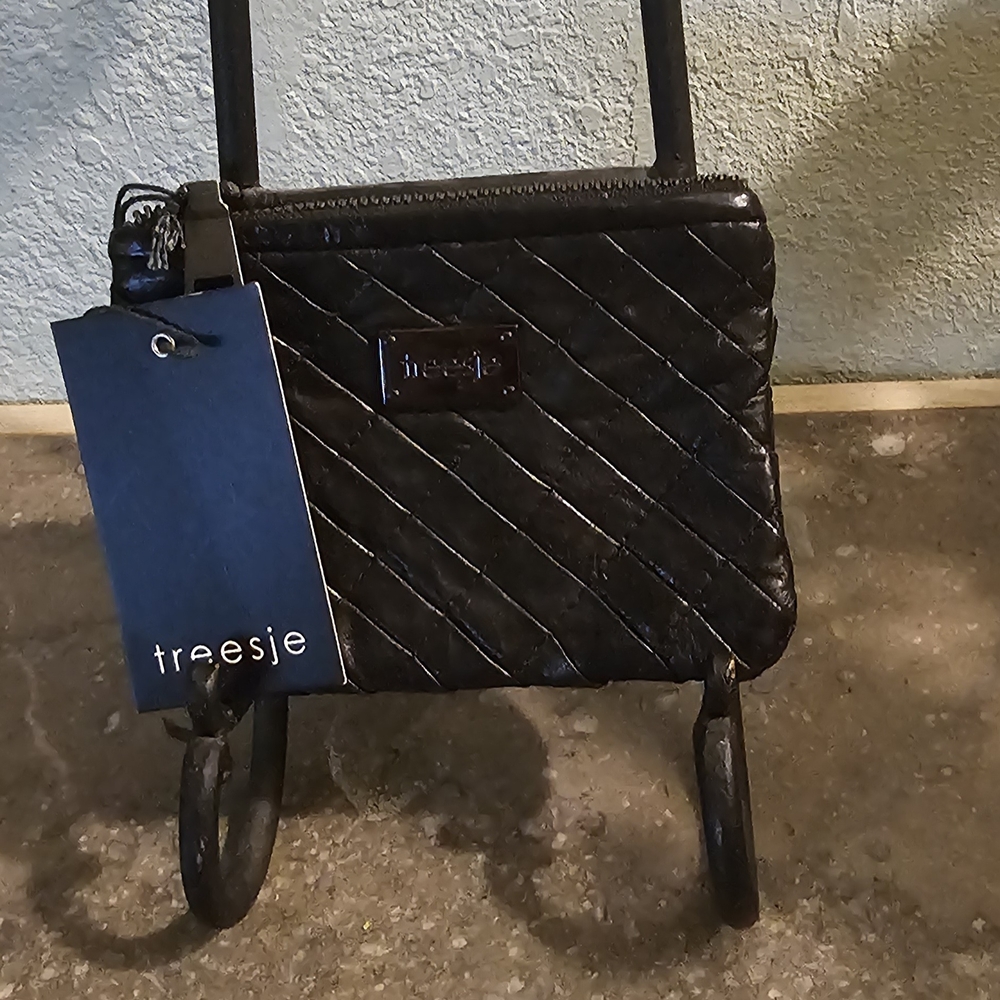 Treesje Black Quilted Coin Wallet